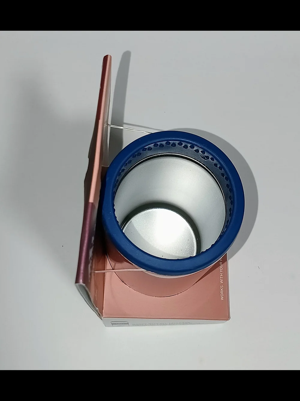 Hydrapeak Slim Can Cooler - Rose Pink with Blue Lid Brand New ..